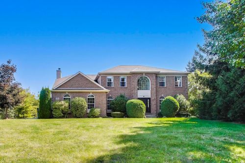 5205 Notting Hill Rd, Gurnee, IL, 60031-1081 | Card Image