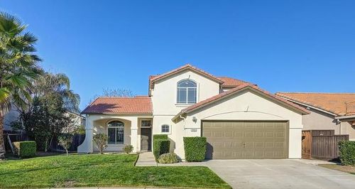 2461 Martin Anthony Ct, Tracy, CA, 95377-6628 | Card Image