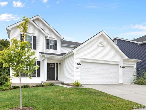 2 Nottingham At Hawk Ridge, Lake St Louis, MO, 63367 | Card Image