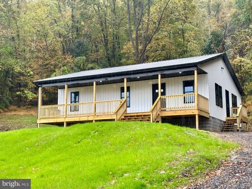 1131 Miller Rd, RIDGELEY, WV, 26753-4505 | Card Image