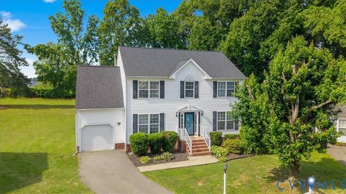 3357 Meadowmont Ln, Richmond, VA, 23223-2148 | Card Image
