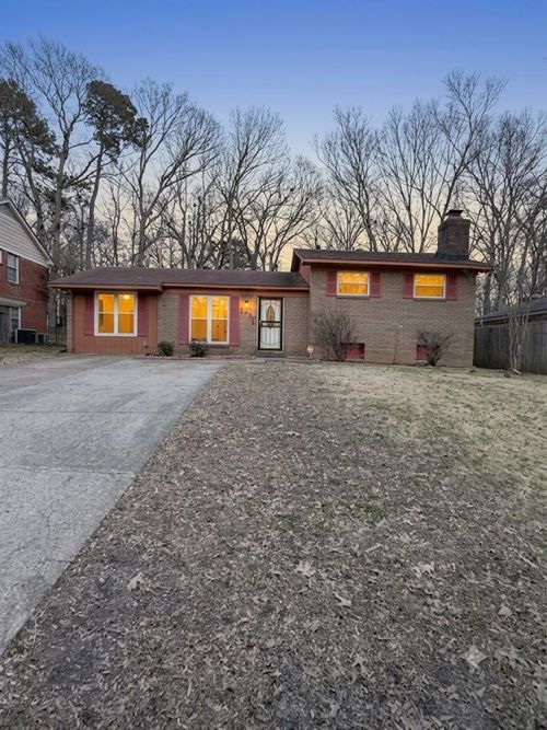 2624 Courtney Dr, Memphis, TN, 38128-4764 | Card Image