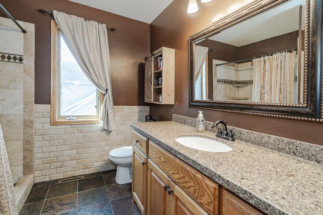 3/4 private primary bath! | Image 28