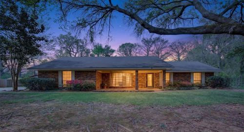 220 Walnut Ln, Bossier City, LA, 71111-5129 | Card Image