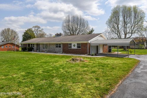 126 October Ln, Maryville, TN, 37804-2520 | Card Image