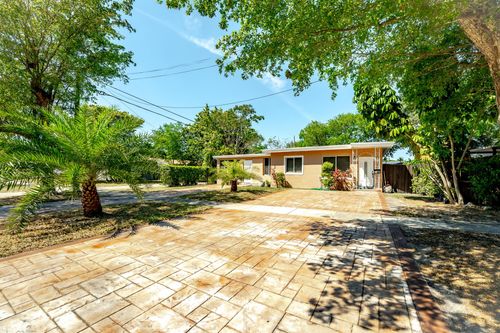 1285 Ne 154th St, North Miami Beach, FL, 33162-5854 | Card Image
