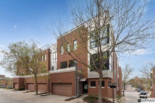 1202 Mayberry Plaza, Omaha, NE, 68108 | Card Image
