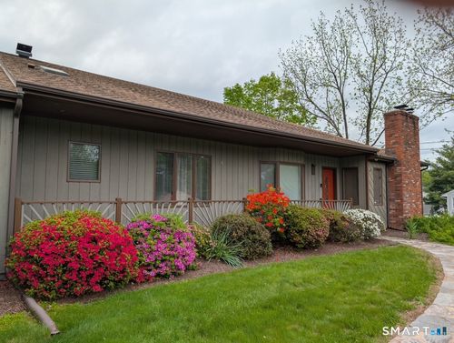 31 Pole Bridge Rd, Sandy Hook, CT, 06482-1224 | Card Image