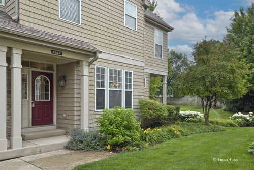 f-330 Sundown Ct, Wauconda, IL, 60084-2955 | Card Image