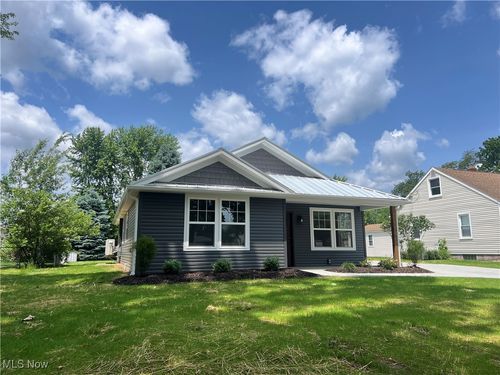 1245 Fairlane Ave Sw, Canton, OH, 44710-1345 | Card Image