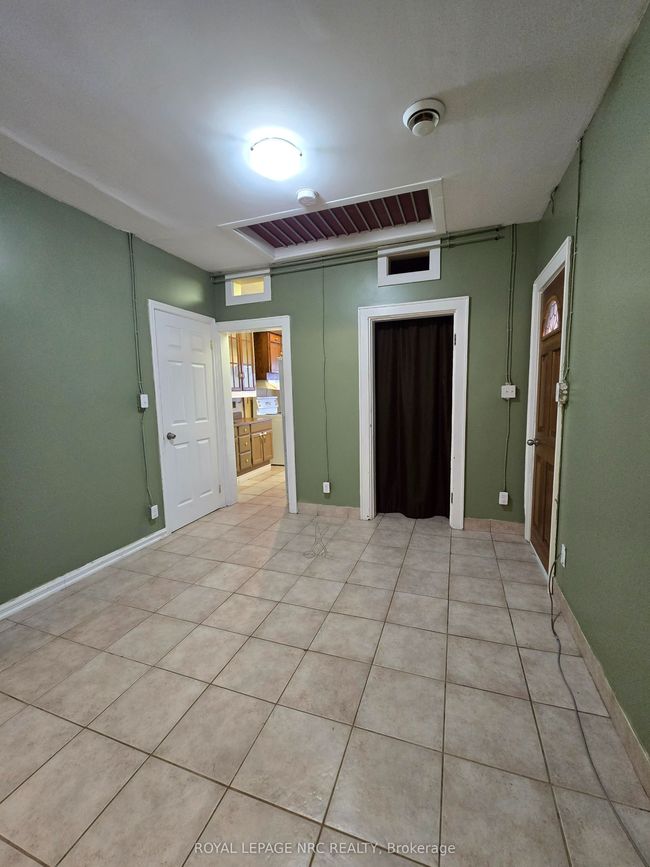 S1 - 130 Main St W, Home with 1 bedrooms, 2 bathrooms and 1 parking in Port Colborne ON | Image 6