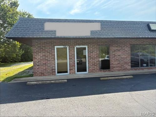 6730 Mall Dr, Cedar Hill, MO, 63016-2200 | Card Image