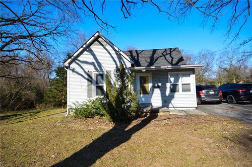 1510 S Vermont Ave, Independence, MO, 64052-3972 | Card Image