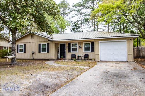 204 Honey Lane Cir, Hinesville, GA, 31313-2123 | Card Image