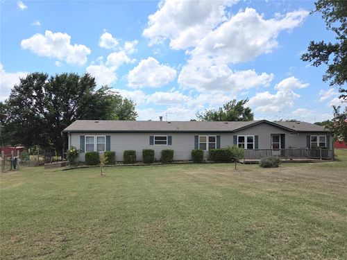 1102 County Street 2964, Blanchard, OK, 73010-3025 | Card Image