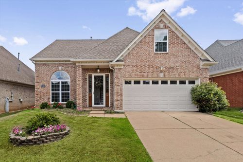 10492 Ashfarm Way Way, Collierville, TN, 38017-3453 | Card Image