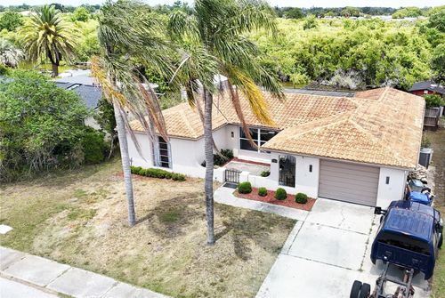 3301 Elkridge Dr, HOLIDAY, FL, 34691-4624 | Card Image