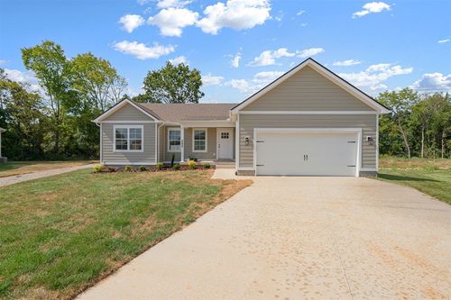 590 Pleasant Meadow Lane, Bowling Green, KY, 42101 | Card Image