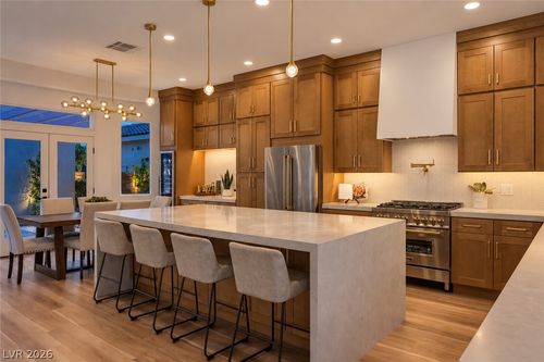 65 Twilight Rose St, Las Vegas, NV, 89138-1582 | Card Image