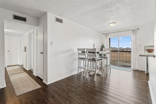 1102-7600 Emmett F Lowry Expy, Texas City, TX, 77591-2454 | Card Image
