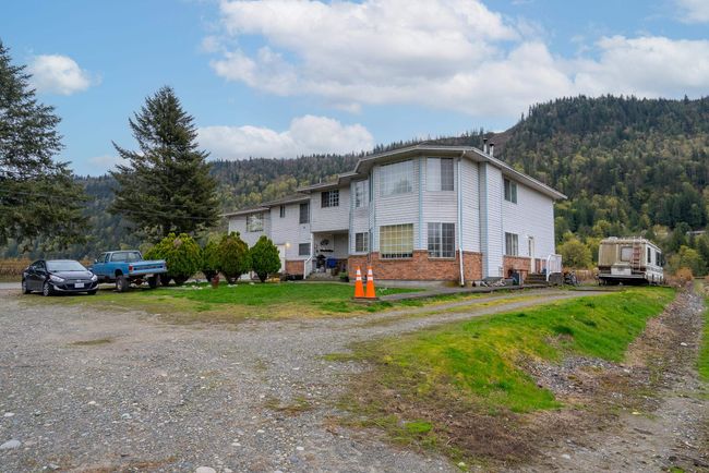 43830 Duncan Road, House other with 8 bedrooms, 5 bathrooms and null parking in Yarrow BC | Image 21