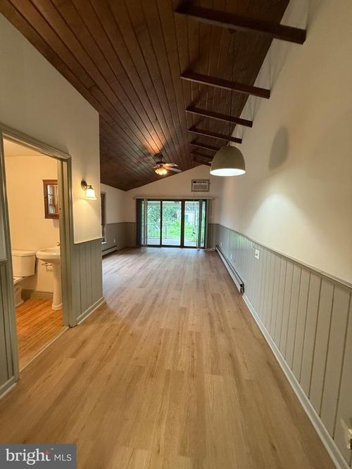 300 E Baltimore Ave, CLIFTON HEIGHTS, PA, 19018-1620 | Card Image