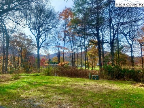 9 Pasture Lane, Banner Elk, NC, 28604 | Card Image