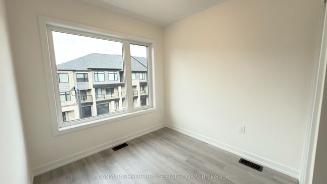 1546 Moonseed Pl, House attached with 3 bedrooms, 3 bathrooms and 1 parking in Milton ON | Image 28