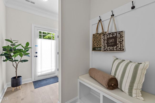 53-web-or-mls-2N6A5090 | Image 26