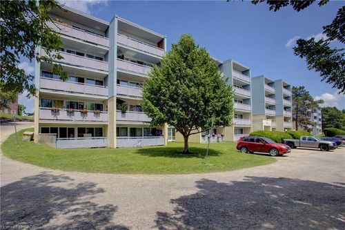 202-91 Conroy Cres, Guelph, ON, N1G2V5 | Card Image