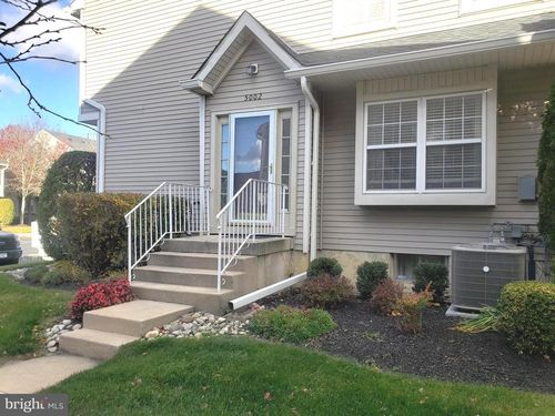 5002 Essex Ln, MOUNT LAUREL, NJ, 08054-6713 | Card Image