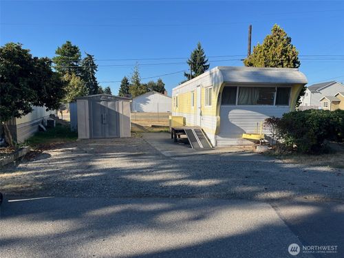 5-851 137th Street Ct S, Tacoma, WA, 98444-3402 | Card Image