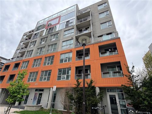 606-321 Spruce St, Waterloo, ON, N2L0G4 | Card Image