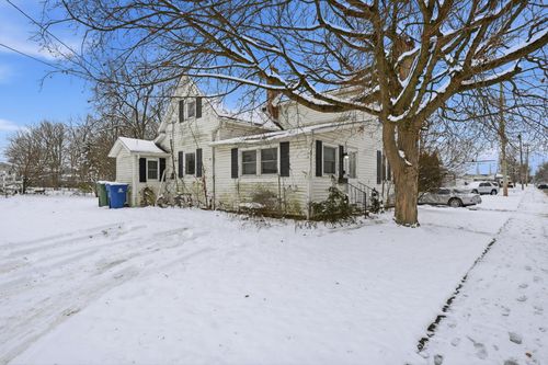 126 Grove St, Marysville, OH, 43040-1317 | Card Image