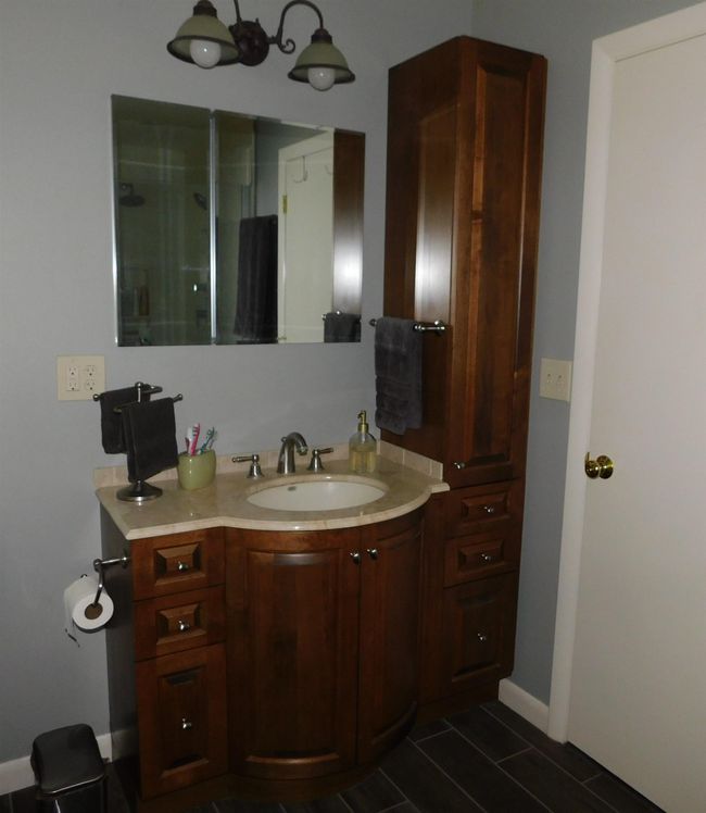 27 Van Wyck Rd, House other with 2 bedrooms, 1 bathrooms and null parking in Wallingford VT | Image 38