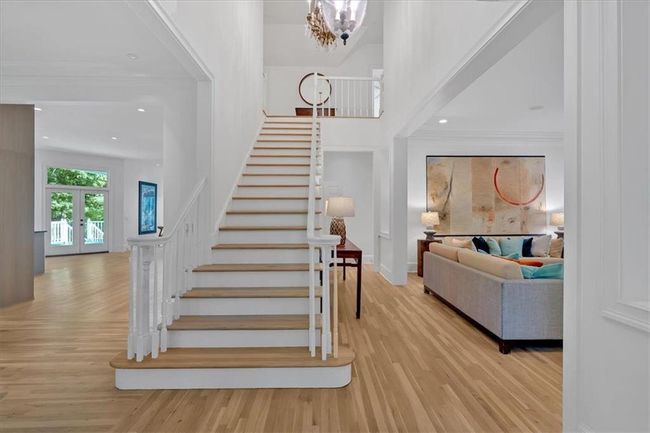 400 Old Ivy Rd Ne, House other with 6 bedrooms, 6 bathrooms and 3 parking in Atlanta GA | Image 9