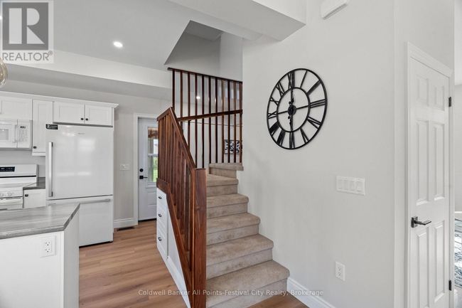 82 Gloucester Terr, House other with 2 bedrooms, 2 bathrooms and 4 parking in Goderich ON | Image 16