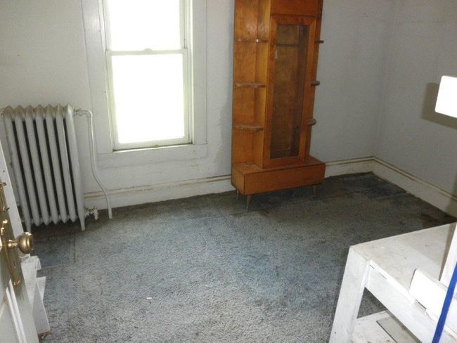 9153 Oak Ave, Home with 5 bedrooms, 3 bathrooms and null parking in Cresco IA | Image 14