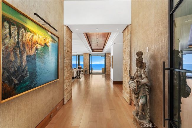 17 Strand Beach Dr, House other with 5 bedrooms, 6 bathrooms and 3 parking in Dana Point CA | Image 6