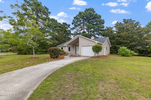 218 Disney Dr, Wilmington, NC, 28409-3134 | Card Image