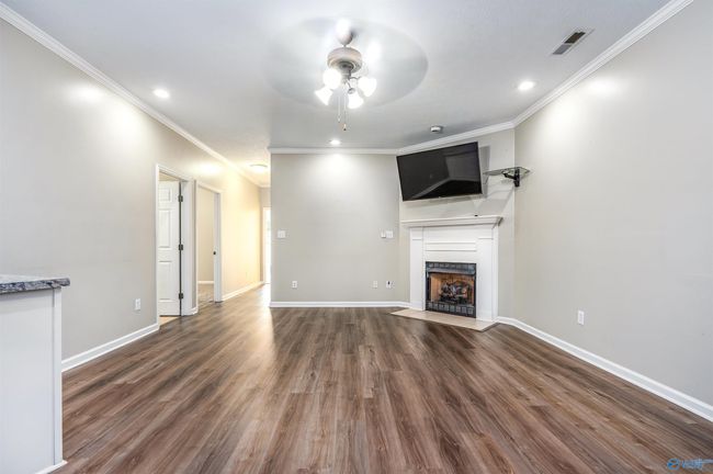 202 Santana Dr, Townhouse with 2 bedrooms, 2 bathrooms and null parking in Athens AL | Image 6