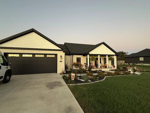 598 N Ridge Dr, Hopkinsville, KY, 42240-1156 | Card Image