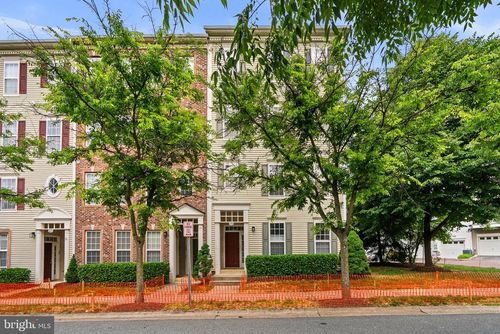 100-15 Swanton Ln, GAITHERSBURG, MD, 20878-7857 | Card Image