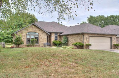 2525 N Meadowlake Drive, Springfield, MO, 65802 | Card Image