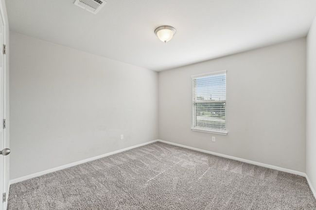 Guest Bedroom 1 | Image 16