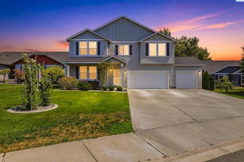 2144 Crab Apple Cir, West Richland, WA, 99353-5091 | Card Image