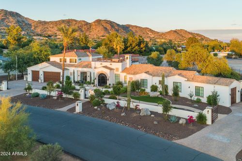 6521 N Smoke Tree Ln, Paradise Valley, AZ, 85253-4127 | Card Image
