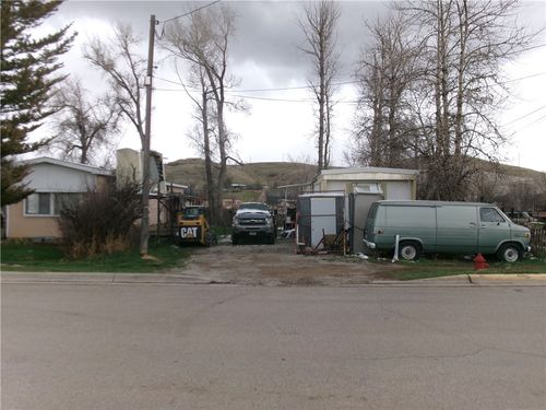1201/1203 3rd Ave S, Lewistown, MT, 59457 | Card Image