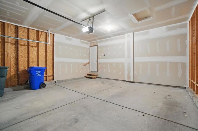1111 Harley Run Dr, House other with 3 bedrooms, 3 bathrooms and null parking in Blacklick OH | Image 37