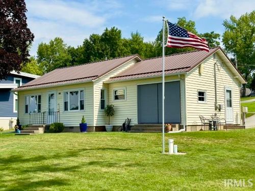 177 Ems B61 Ln, Warsaw, IN, 46582-6651 | Card Image